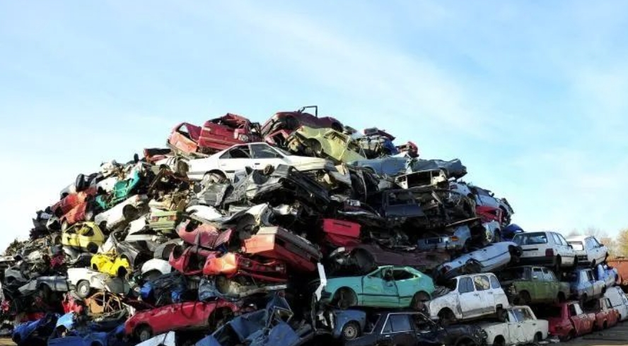 欧盟规定：新车必含25%报废汽车回收塑料